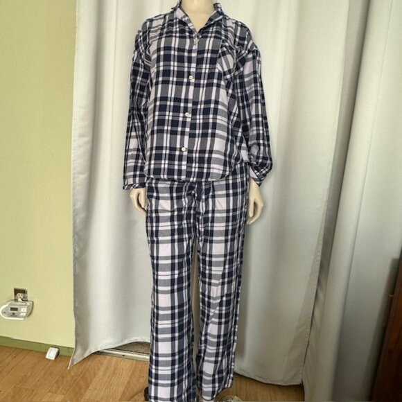Victoria's Secret - Cozy Flannel Blue White Long Pajama Set Size M - Picture 1 of 13